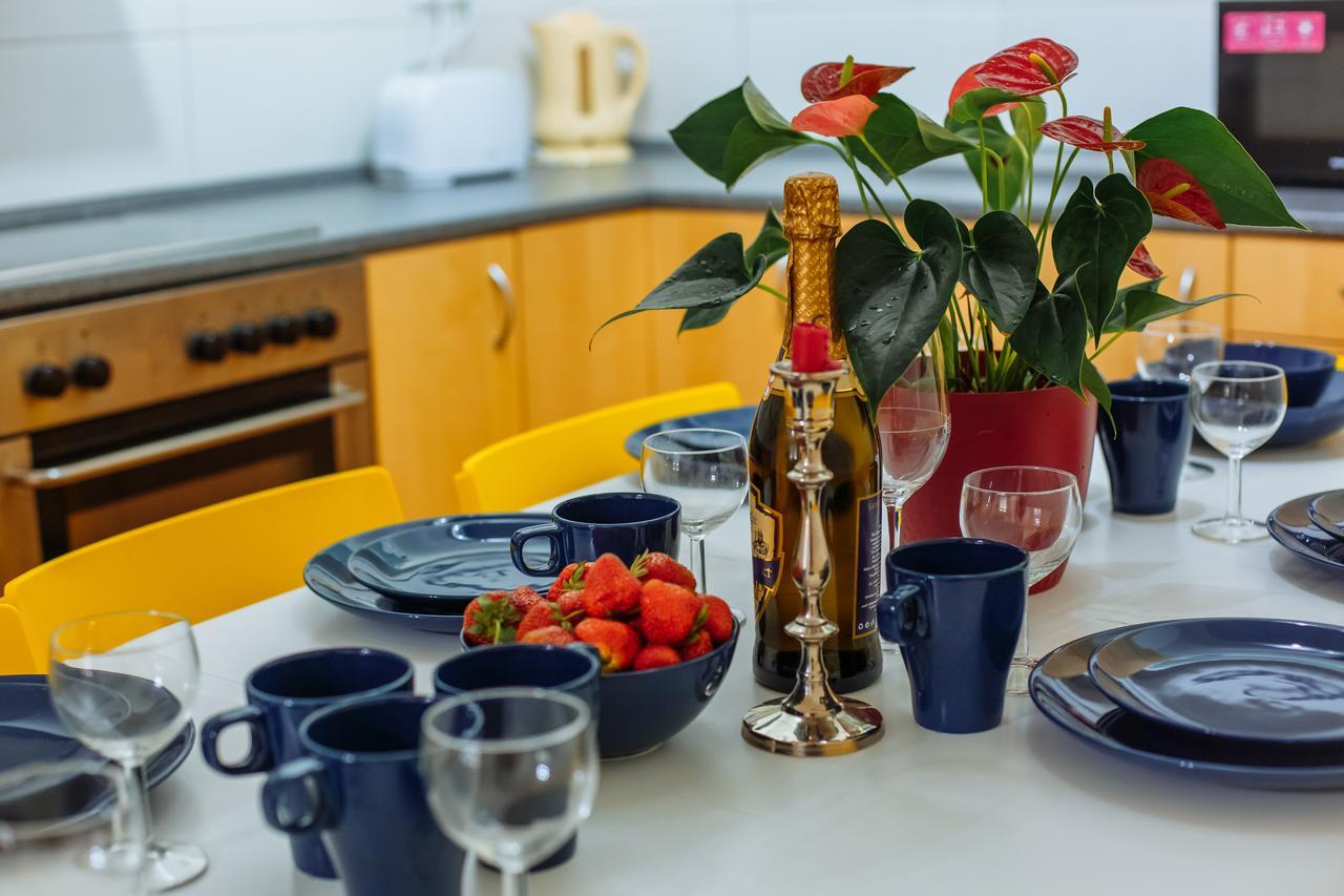 Beautiful Apartment In Central Residence Praha Bagian luar foto