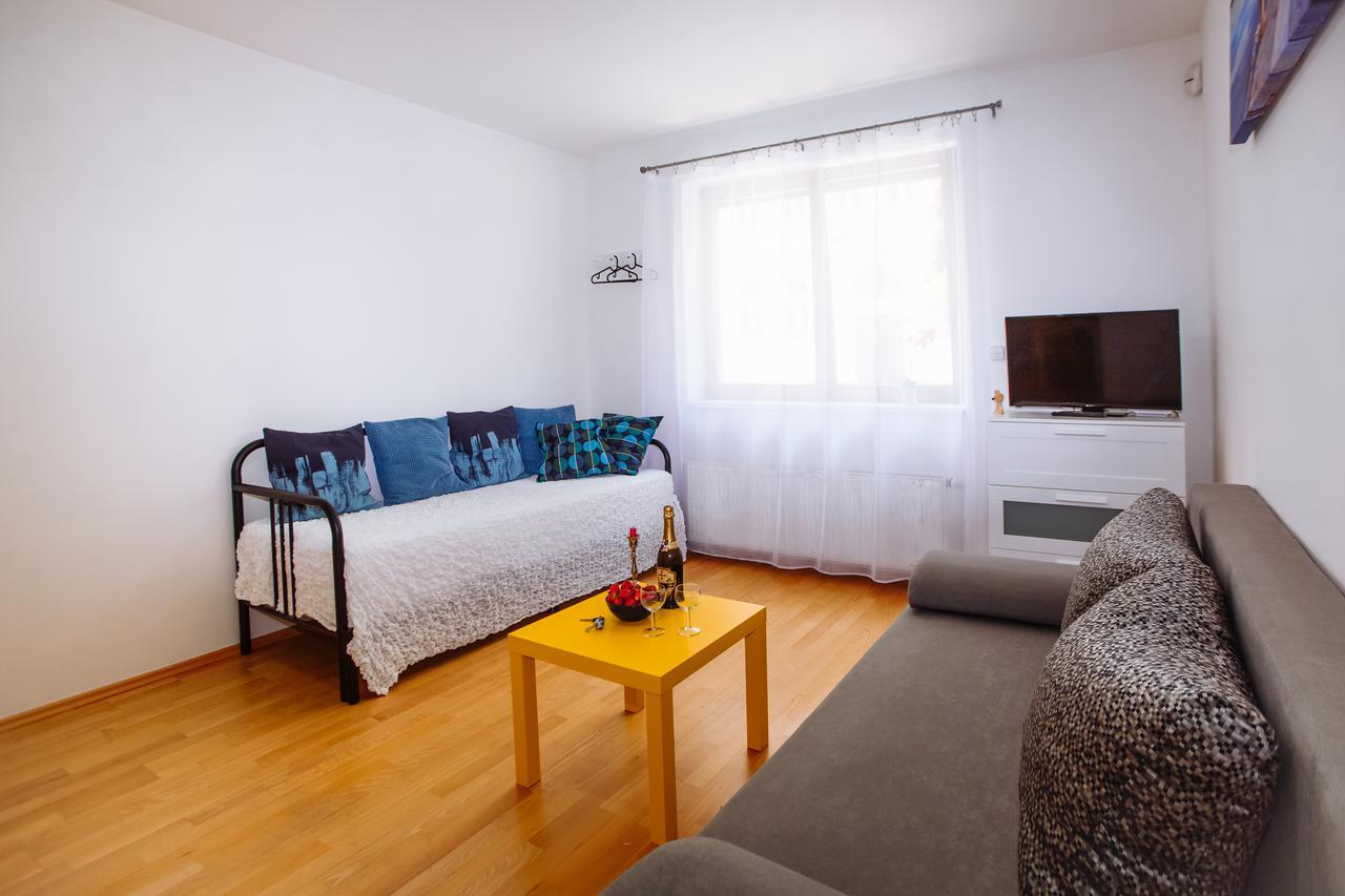 Beautiful Apartment In Central Residence Praha Bagian luar foto